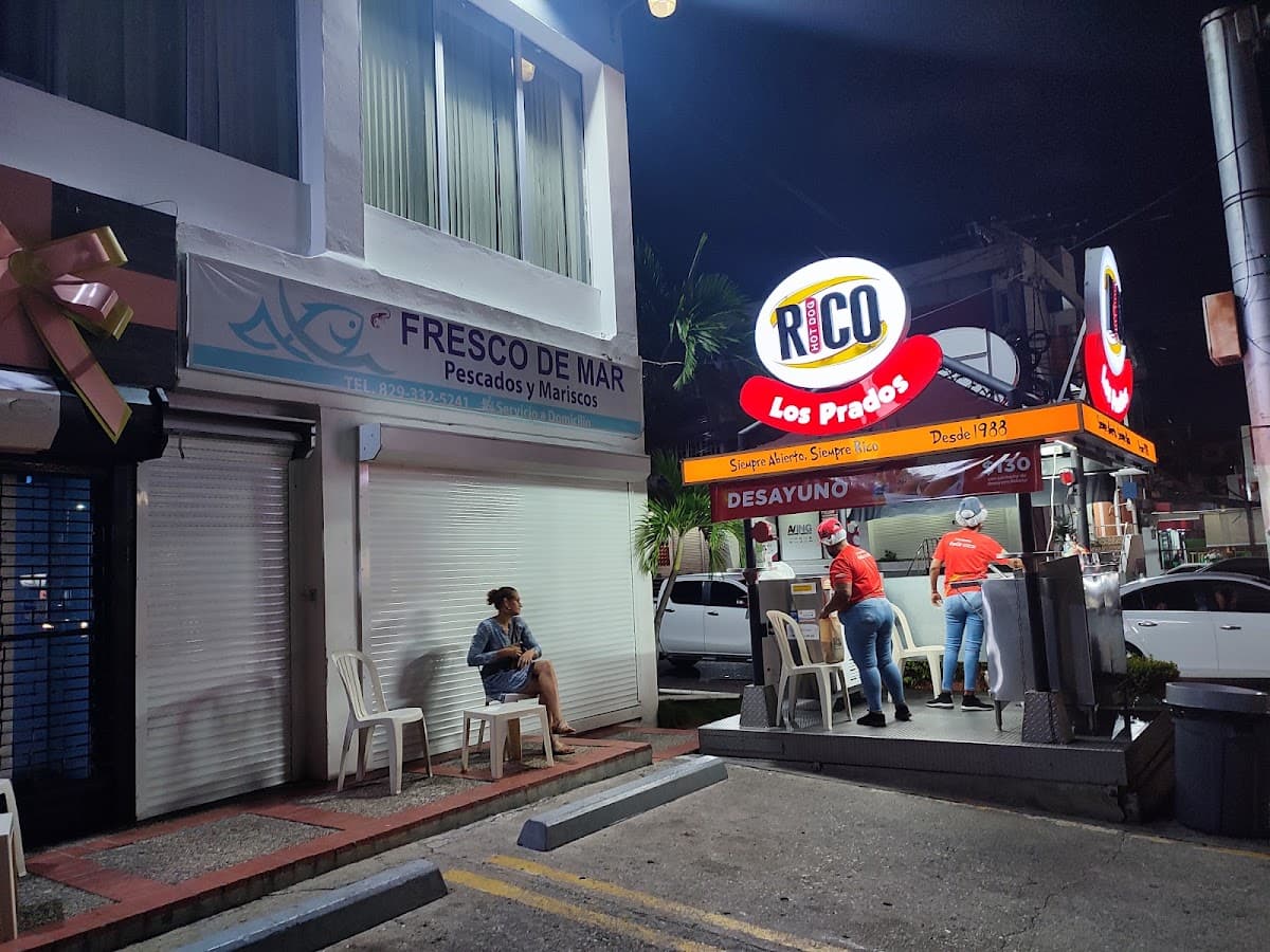 Rico Hot Dog Los Prados