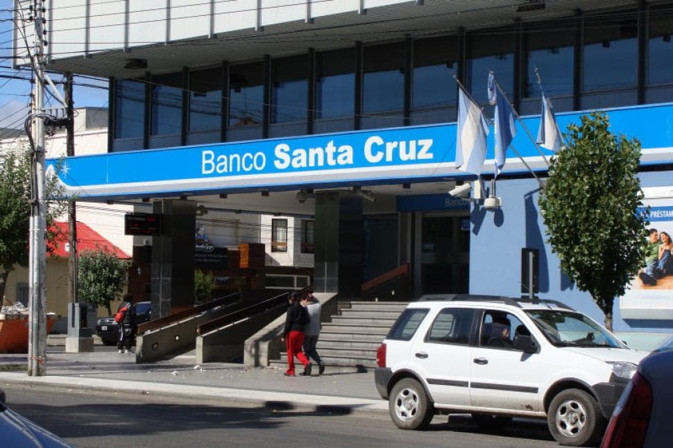 Banco Santa Cruz — Máximo Gómez