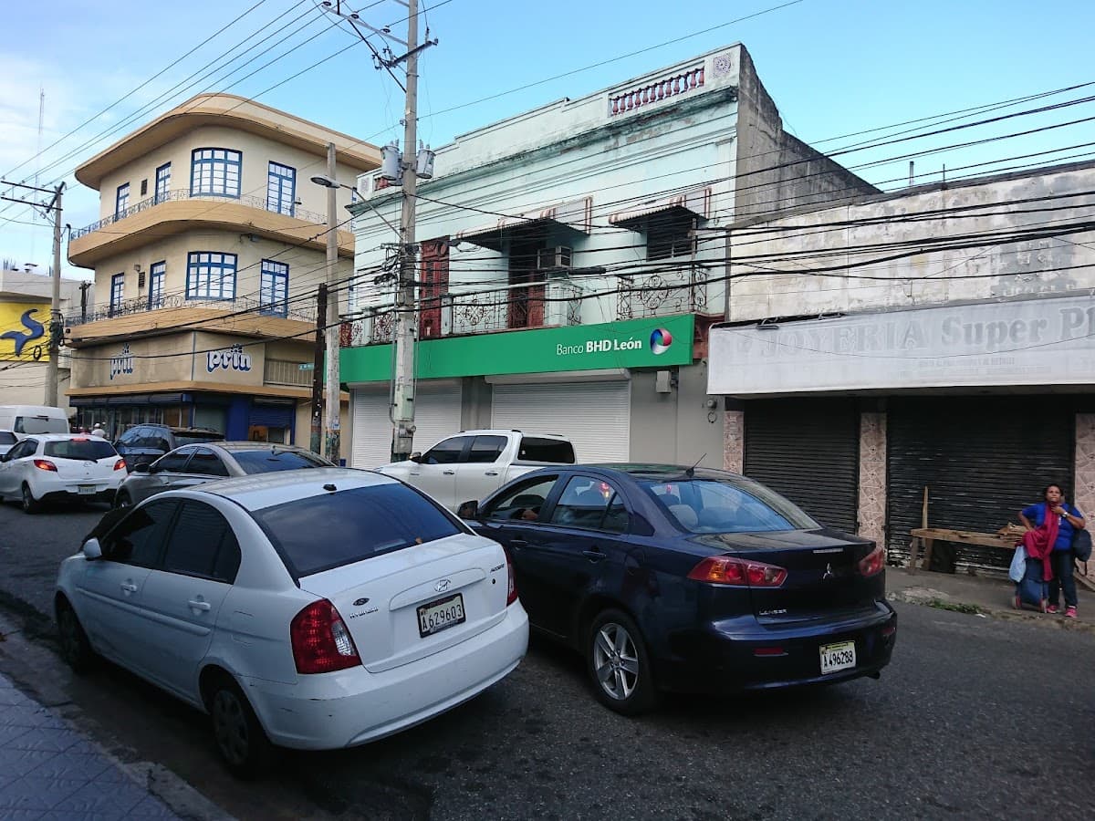 Banco BHD — Sucursal Zona Colonial