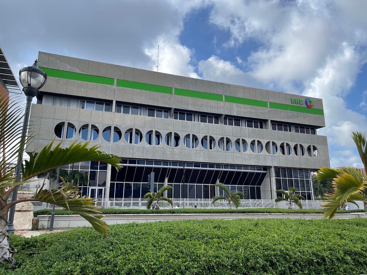 Banco BHD — Av. Winston Churchill